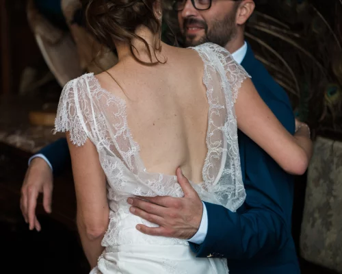 Mariage-photo-de-couple-chateau-arcelot-3