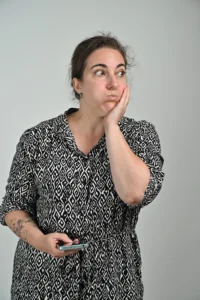 Je ne m&rsquo;aime pas en photo : et si 1 séance portrait changeait tout ?